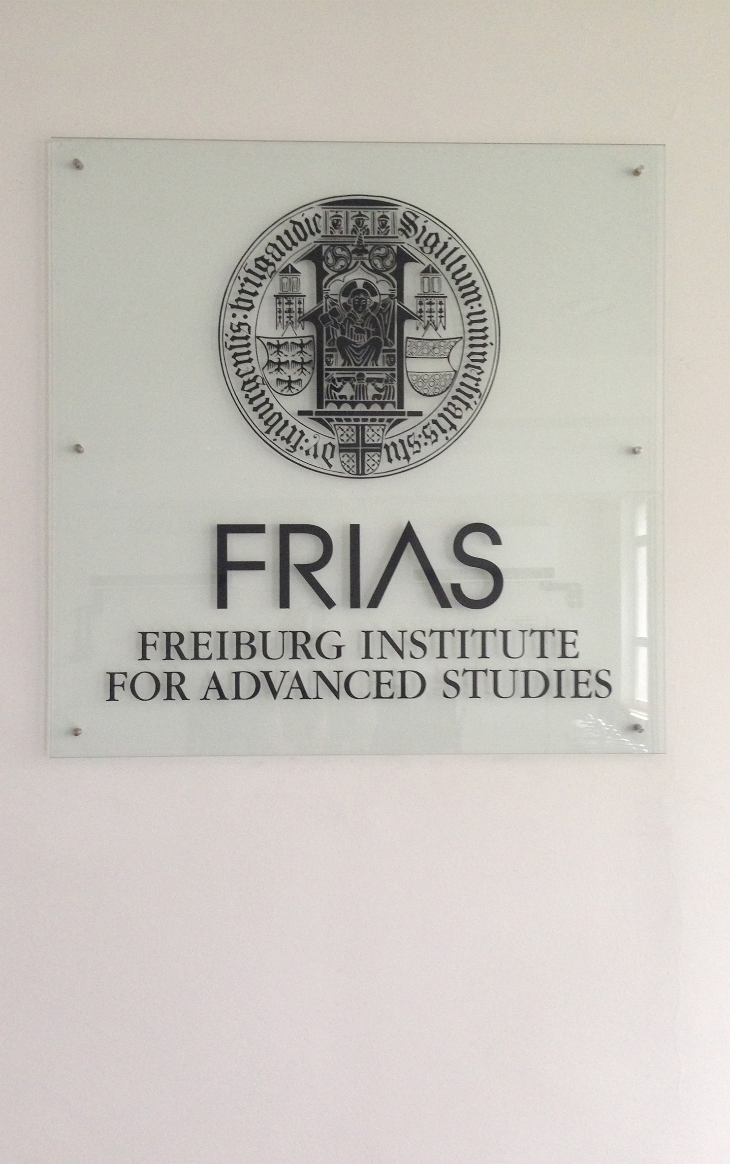 Frias-07.jpg