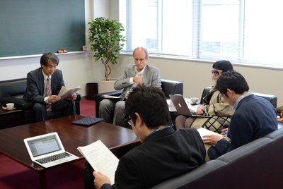 Takaho Ando, Martin Grossmann, Regina P. Markus, Dapeng Cai and Susumu Saito