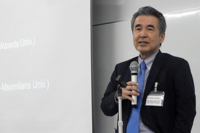 Hideaki Miyajima opening the workshop at Waseda University